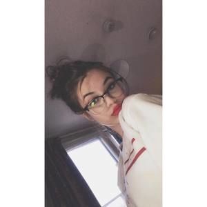 Meet your Posher, Shania